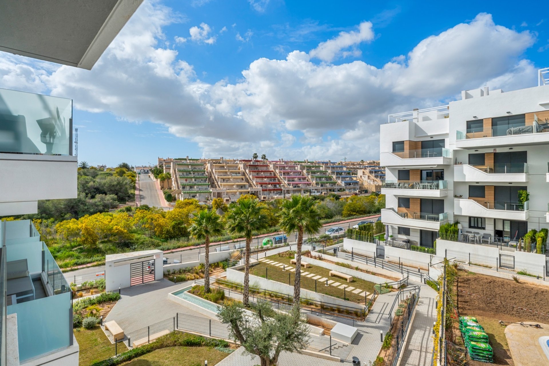 Resale - Apartment / flat - Orihuela Costa - Los Dolses
