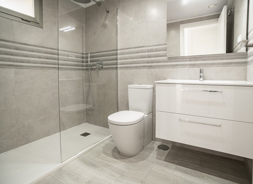 Resale - Apartment / flat - Orihuela Costa - Los Dolses