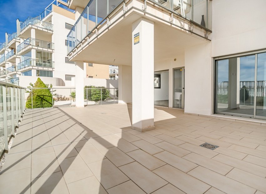 Resale - Apartment / flat - Orihuela Costa - Los Dolses