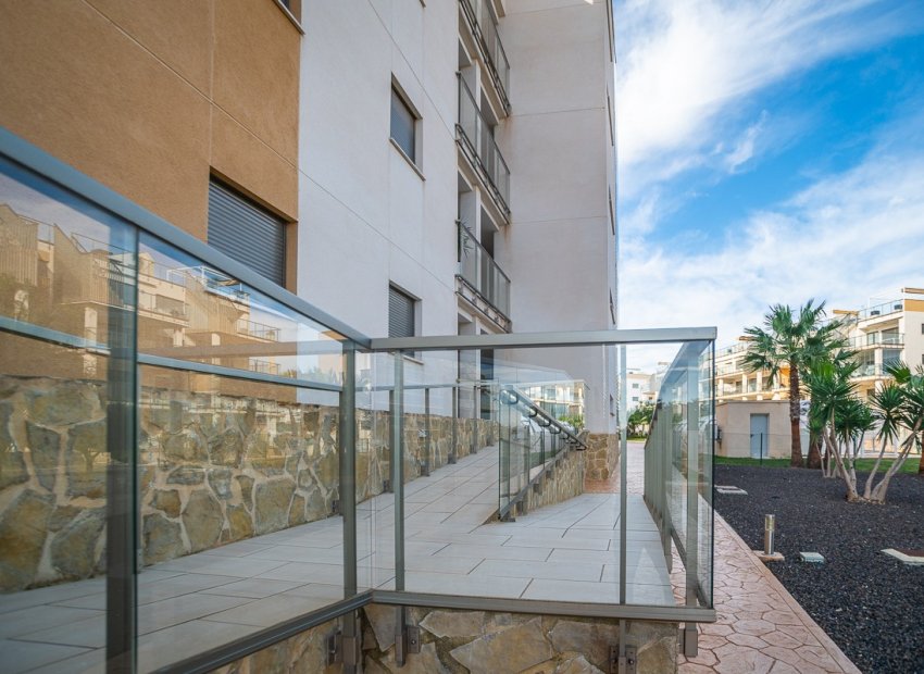 Resale - Apartment / flat - Orihuela Costa - Los Dolses