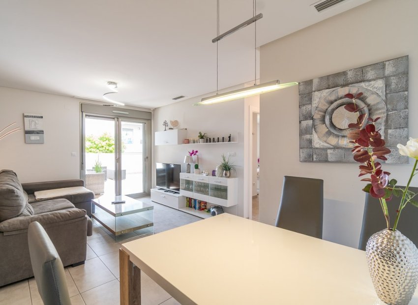 Resale - Apartment / flat - Orihuela Costa - Los Dolses