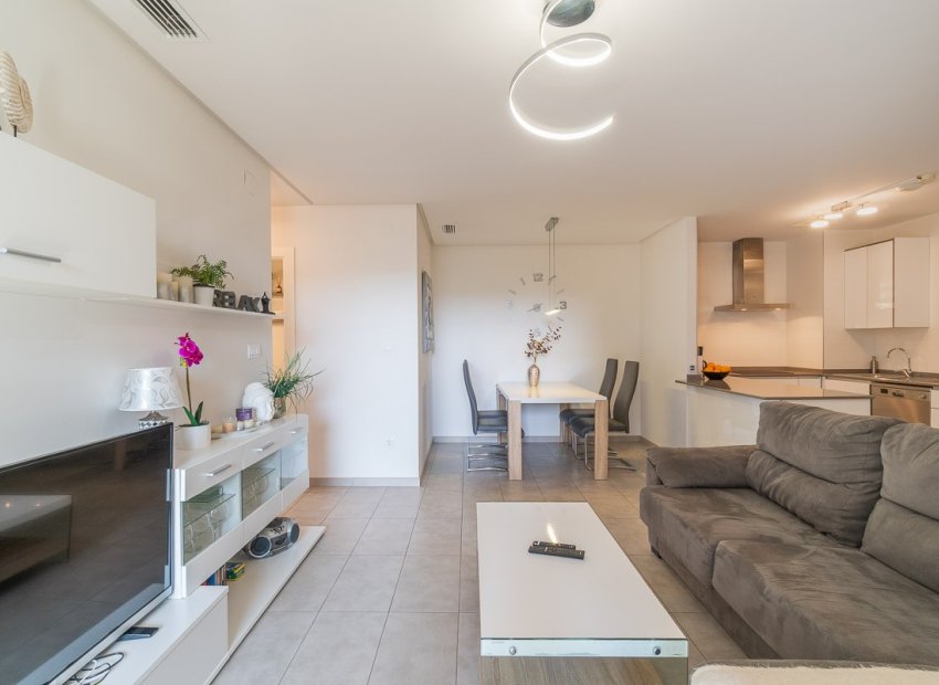 Resale - Apartment / flat - Orihuela Costa - Los Dolses
