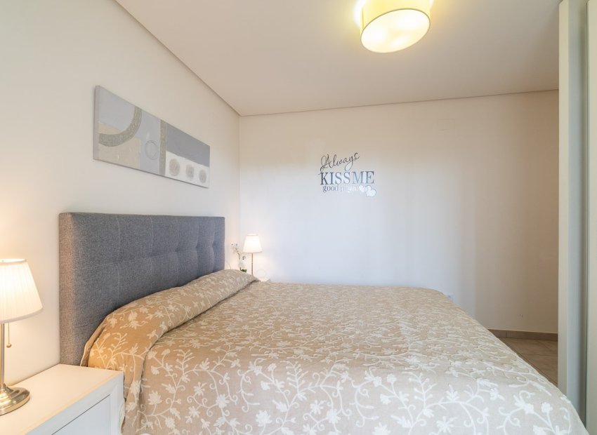 Resale - Apartment / flat - Orihuela Costa - Los Dolses