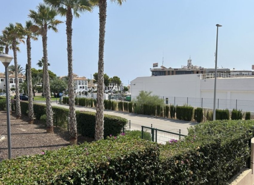 Resale - Apartment / flat - Orihuela Costa - Playa Flamenca