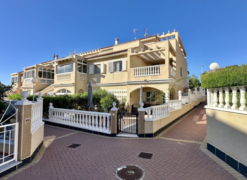 Resale - Apartment / flat - Orihuela Costa - Playa Flamenca