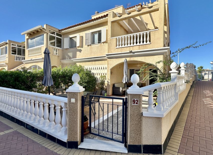 Resale - Apartment / flat - Orihuela Costa - Playa Flamenca