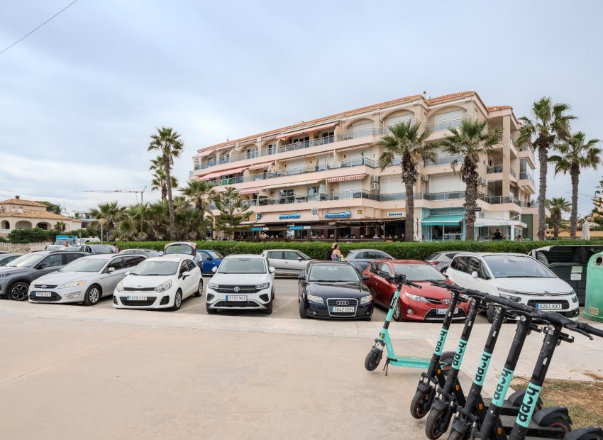 Resale - Apartment / flat - Orihuela Costa - Playa Flamenca