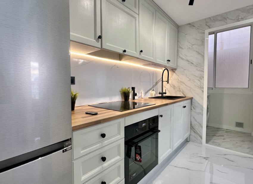 Resale - Apartment / flat - Orihuela Costa - Playa Flamenca