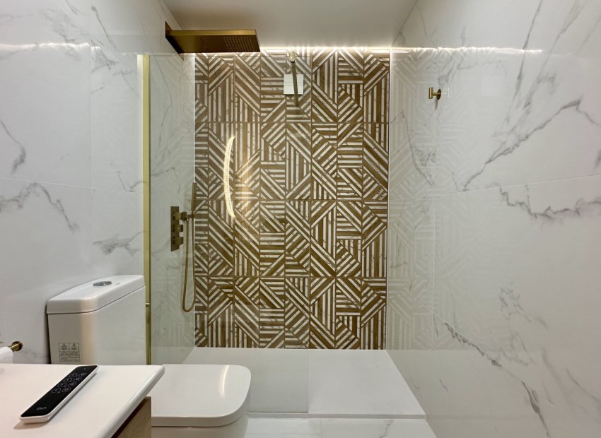 Resale - Apartment / flat - Orihuela Costa - Playa Flamenca