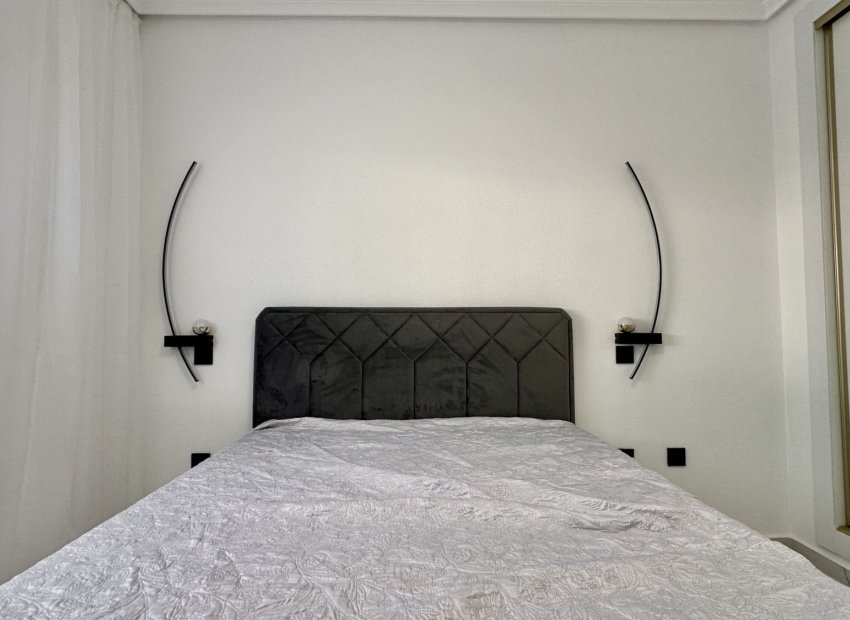 Resale - Apartment / flat - Orihuela Costa - Playa Flamenca