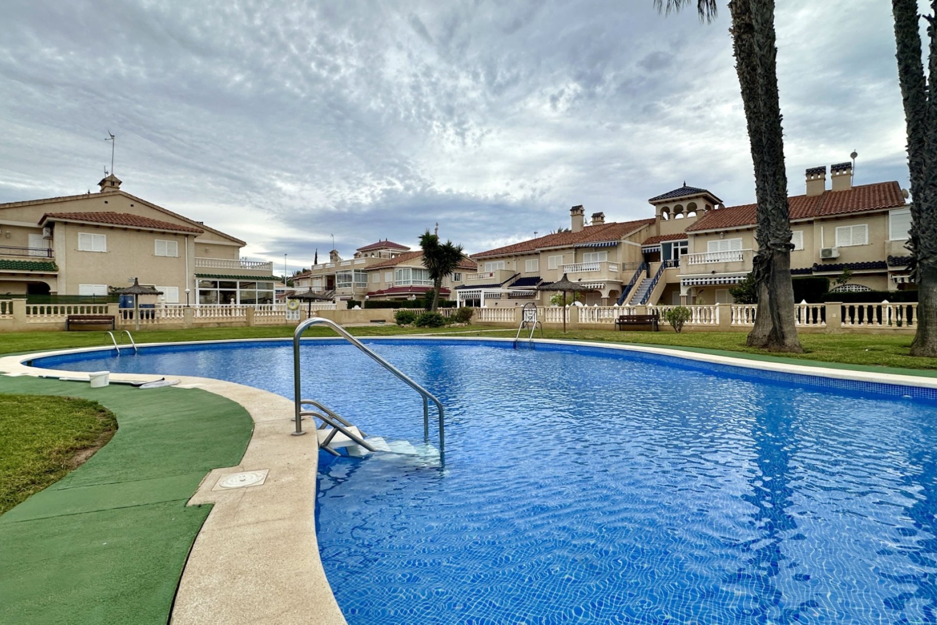 Resale - Apartment / flat - Orihuela Costa - Playa Flamenca