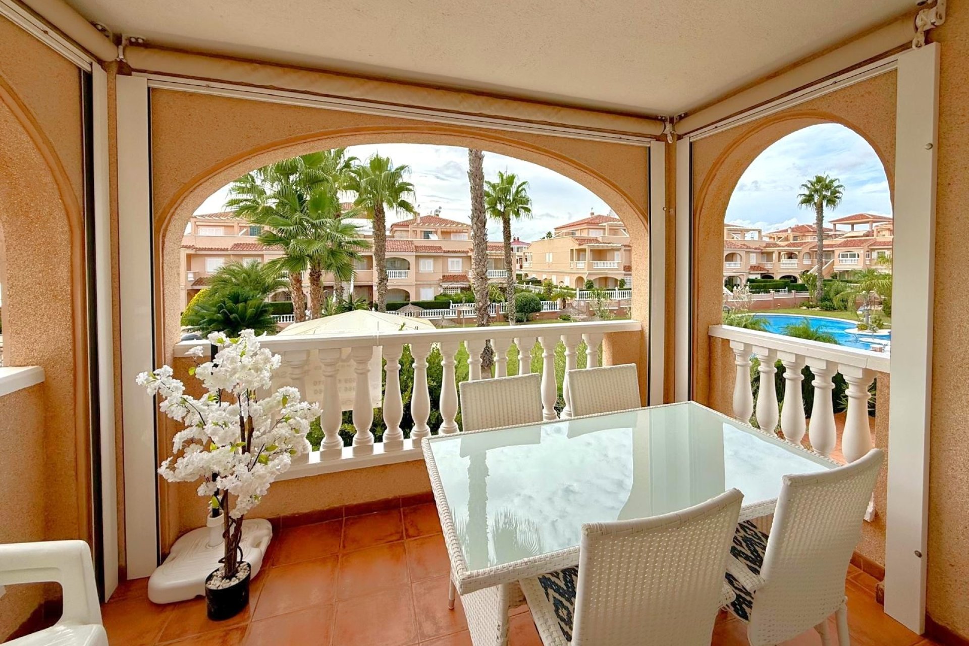 Resale - Apartment / flat - Orihuela Costa - Playa Flamenca