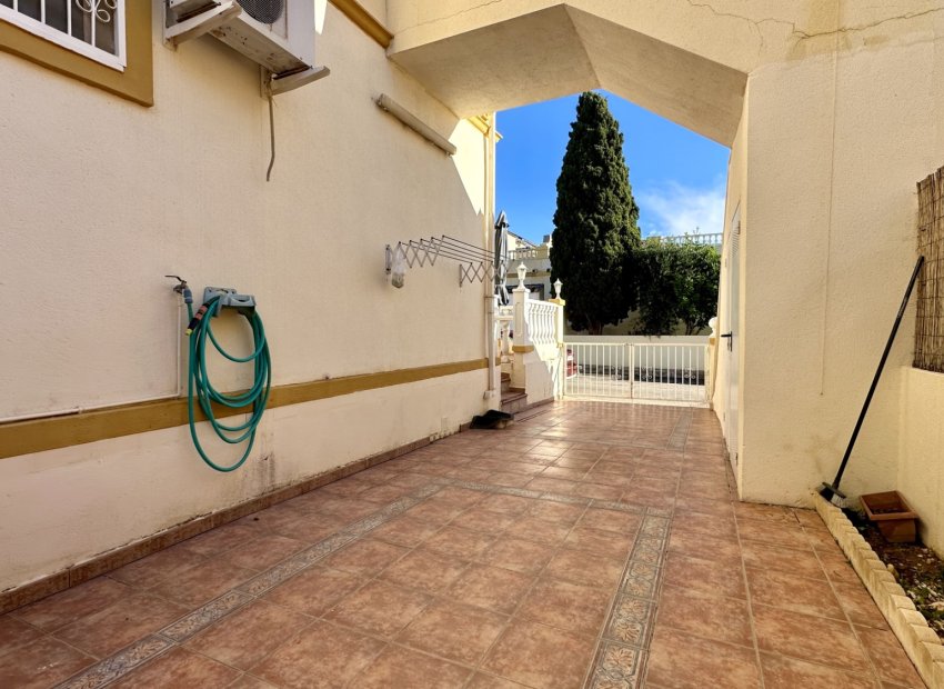 Resale - Apartment / flat - Orihuela Costa - Playa Flamenca