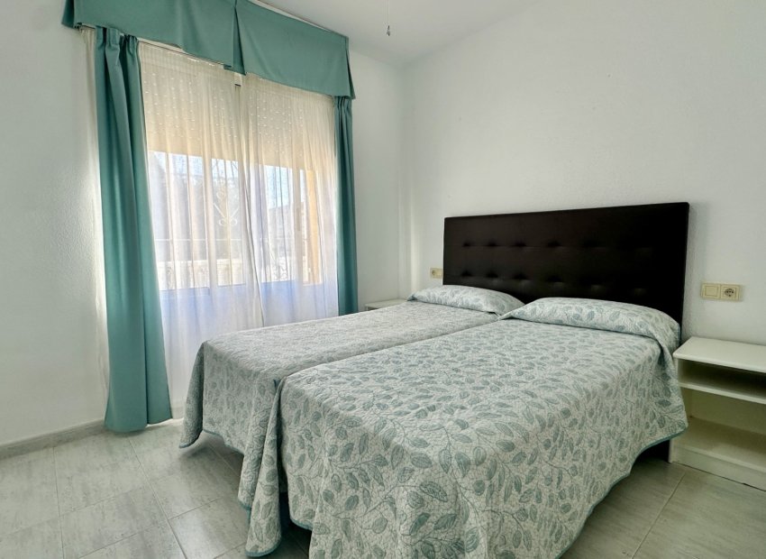 Resale - Apartment / flat - Orihuela Costa - Playa Flamenca