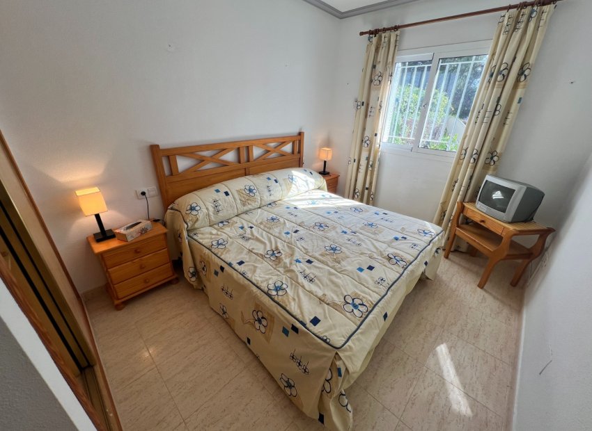 Resale - Apartment / flat - Orihuela Costa - Playa Flamenca