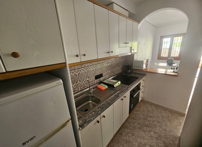 Resale - Apartment / flat - Orihuela Costa - Playa Flamenca