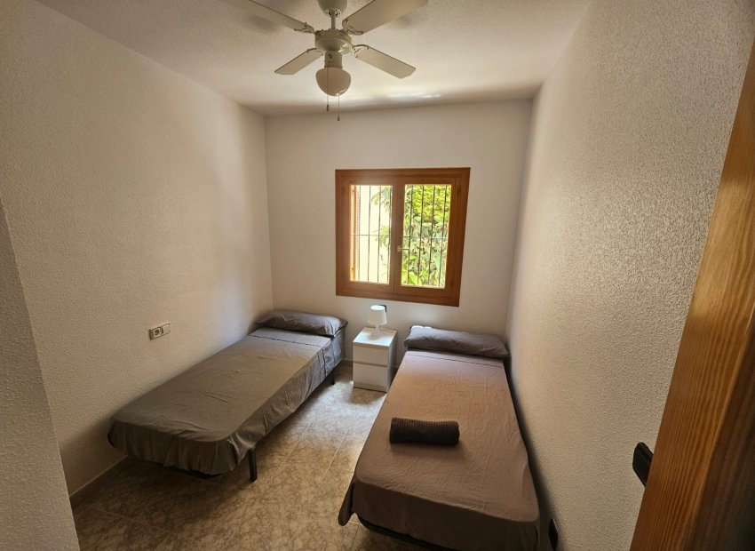 Resale - Apartment / flat - Orihuela Costa - Playa Flamenca
