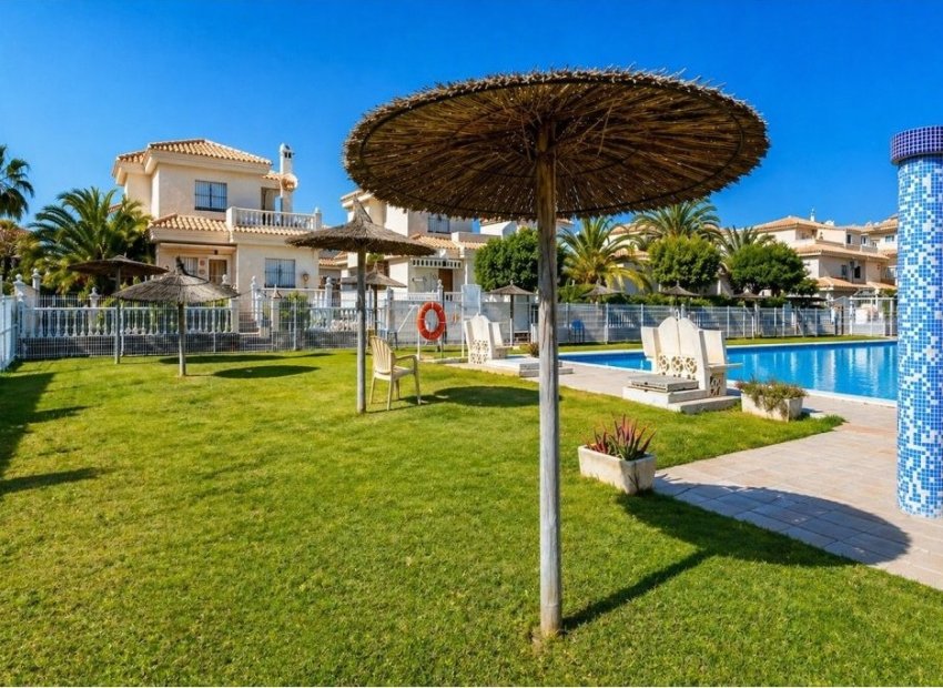 Resale - Apartment / flat - Orihuela Costa - Playa Flamenca