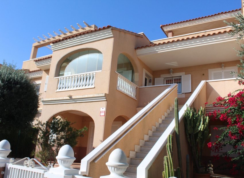 Resale - Apartment / flat - Orihuela Costa - Playa Flamenca