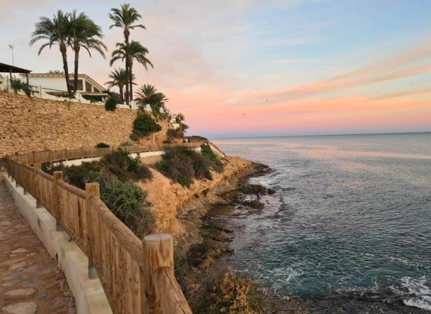 Resale - Apartment / flat - Orihuela Costa - Playa Flamenca