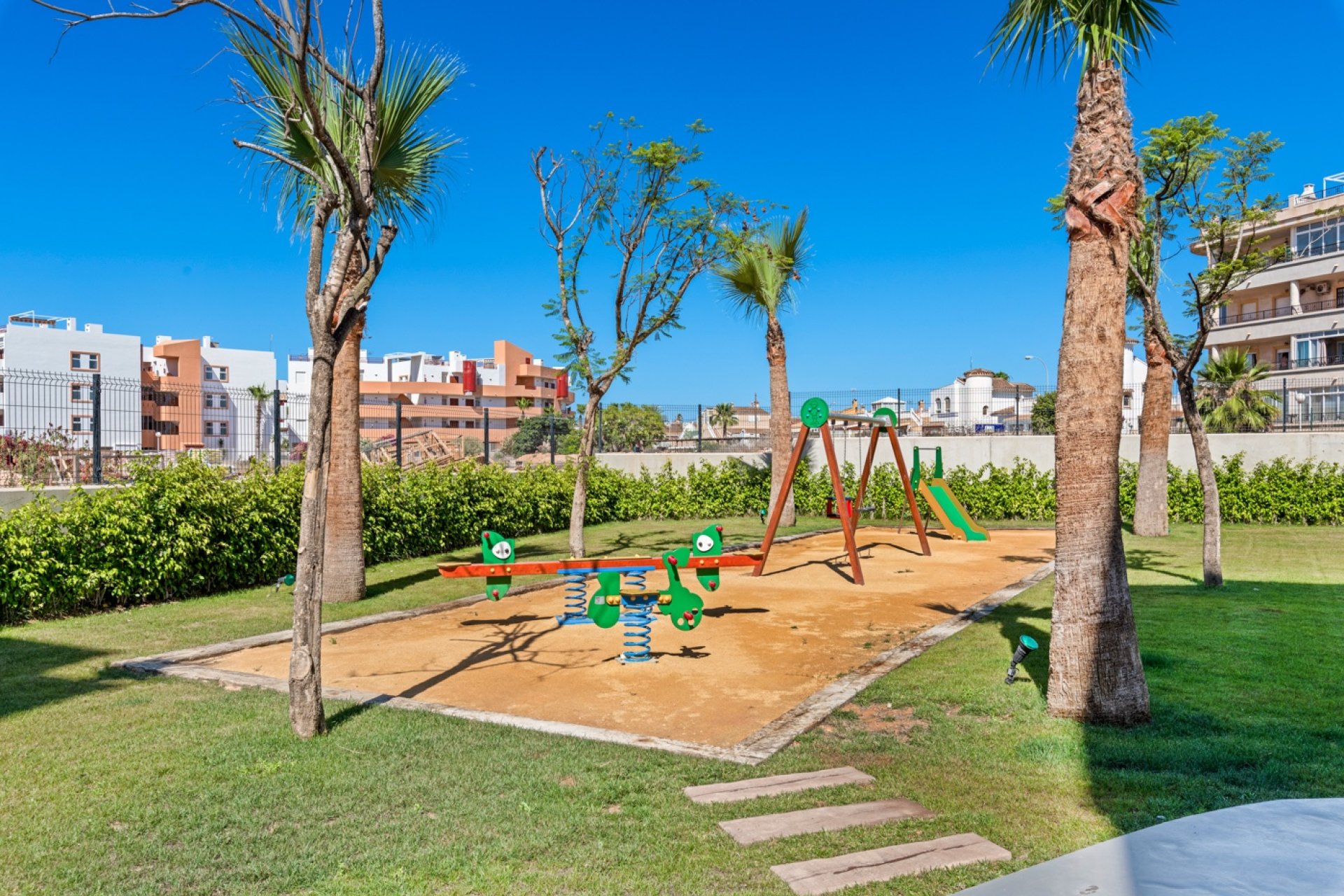 Resale - Apartment / flat - Orihuela Costa - Playa Flamenca