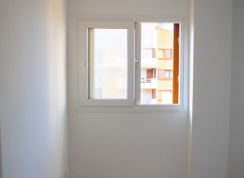 Resale - Apartment / flat - Orihuela Costa - Punta Prima
