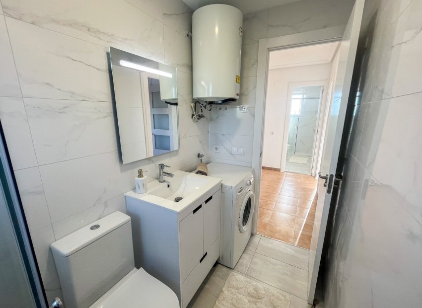 Resale - Apartment / flat - Orihuela Costa - Punta Prima