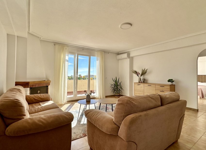 Resale - Apartment / flat - Orihuela Costa - Punta Prima