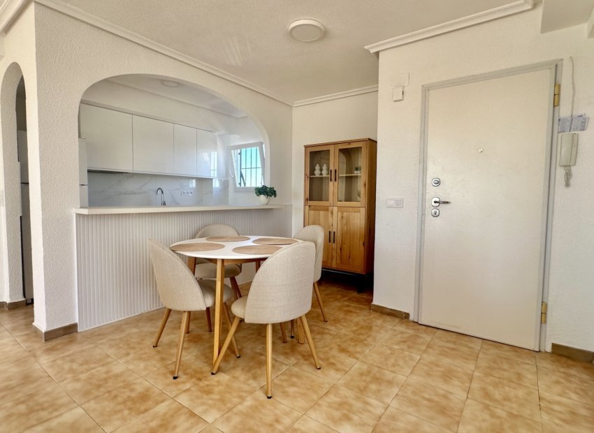 Resale - Apartment / flat - Orihuela Costa - Punta Prima