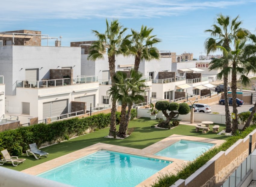 Resale - Apartment / flat - Orihuela Costa - Punta Prima