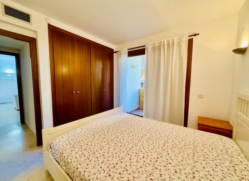 Resale - Apartment / flat - Orihuela Costa - Punta Prima