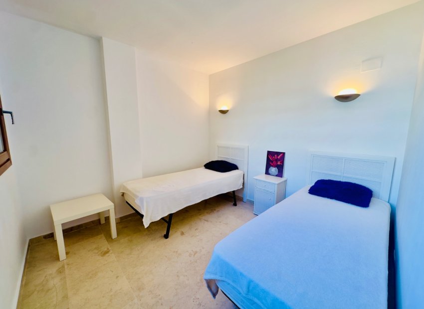 Resale - Apartment / flat - Orihuela Costa - Punta Prima