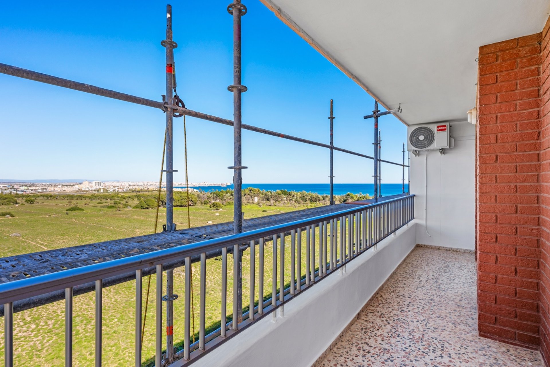 Resale - Apartment / flat - Orihuela Costa - Punta Prima