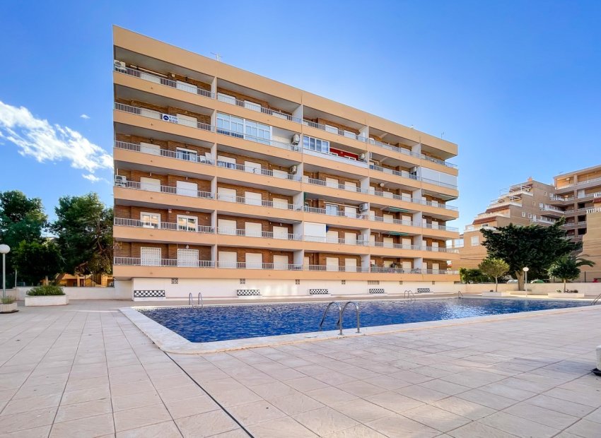 Resale - Apartment / flat - Orihuela Costa - Punta Prima