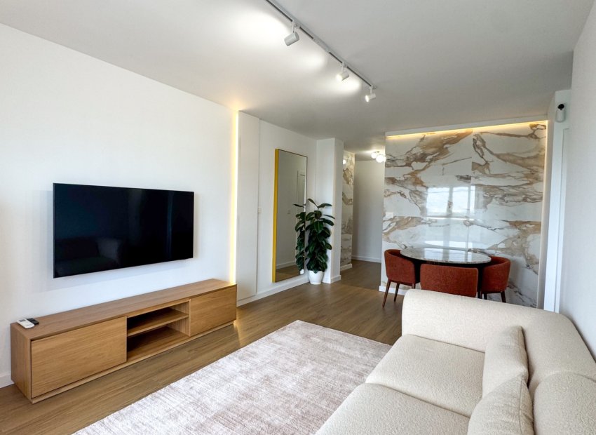 Resale - Apartment / flat - Orihuela Costa - Punta Prima