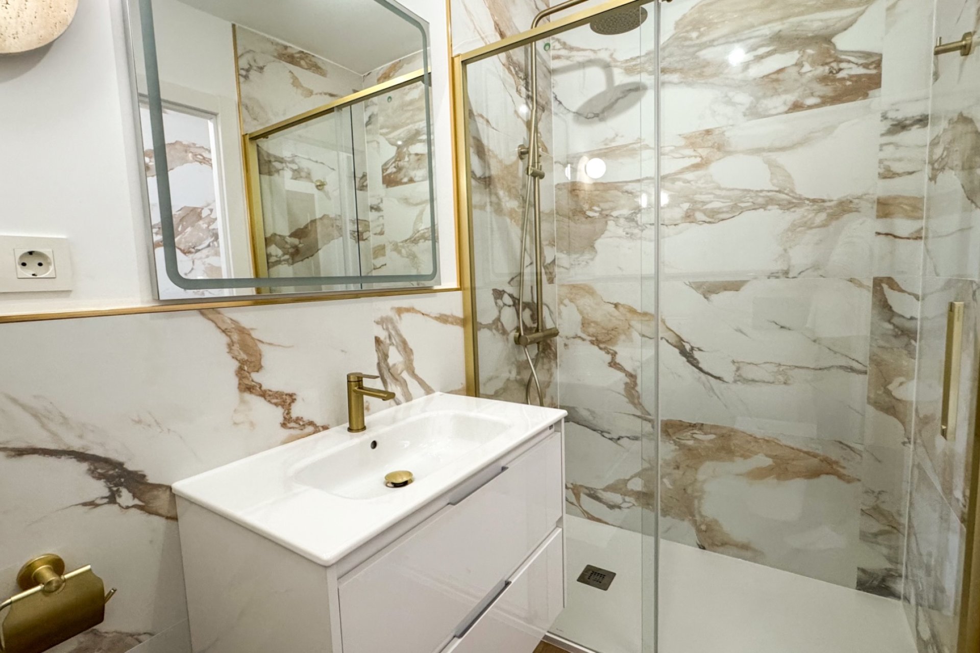 Resale - Apartment / flat - Orihuela Costa - Punta Prima