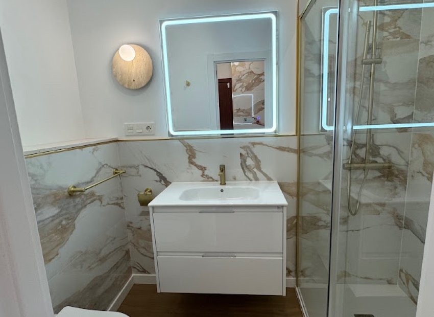 Resale - Apartment / flat - Orihuela Costa - Punta Prima