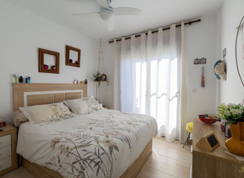 Resale - Apartment / flat - Orihuela Costa - Villamartín