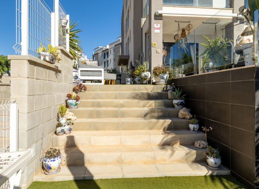 Resale - Apartment / flat - Orihuela Costa - Villamartín