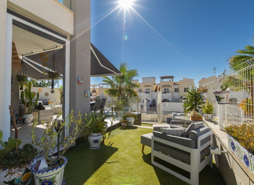 Resale - Apartment / flat - Orihuela Costa - Villamartín