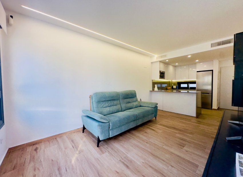 Resale - Apartment / flat - Orihuela Costa - Villamartín