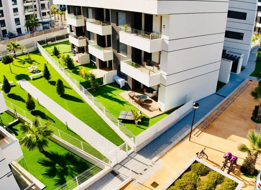 Resale - Apartment / flat - Orihuela Costa - Villamartín