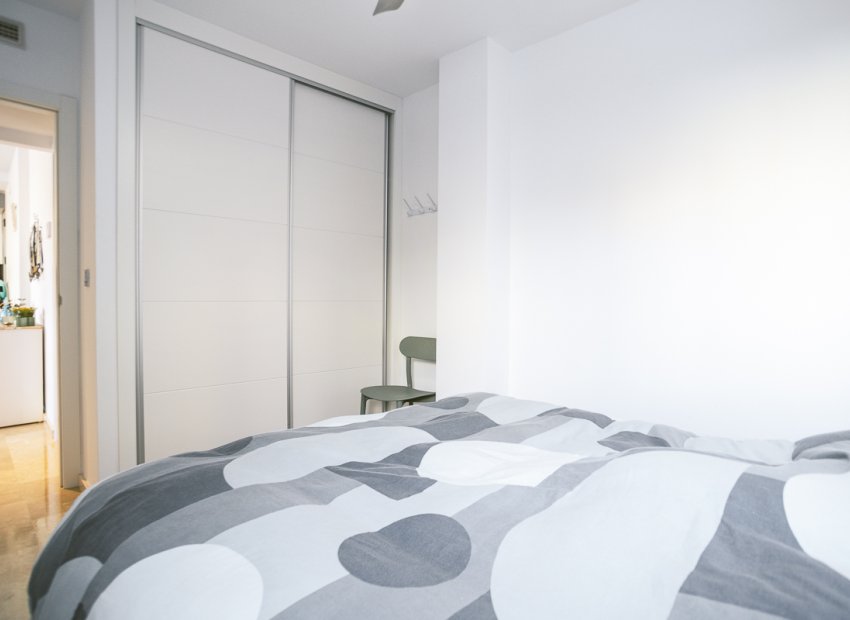 Resale - Apartment / flat - Orihuela Costa - Villamartín