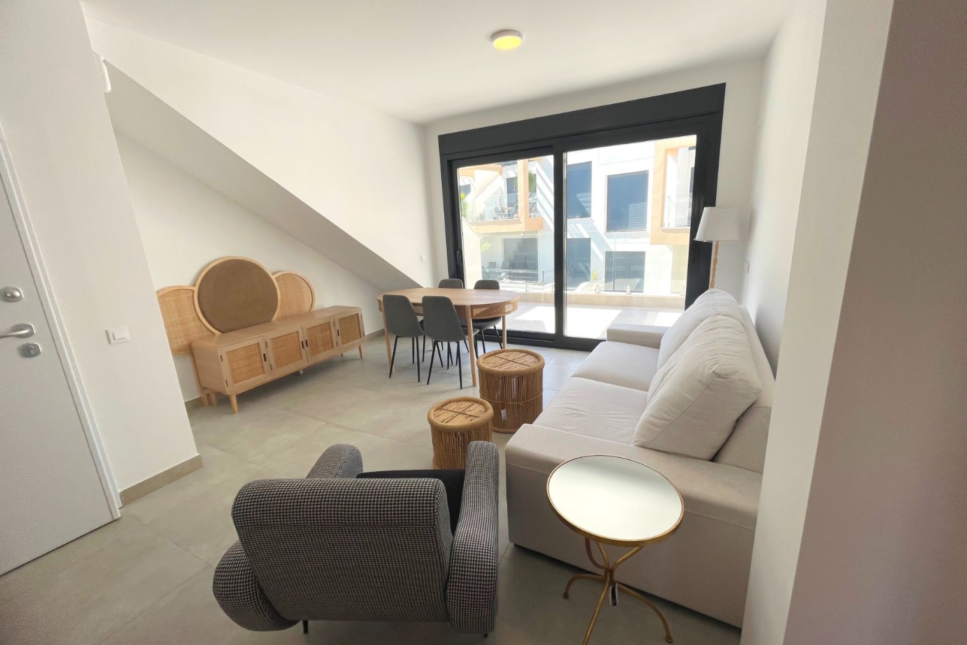 Resale - Apartment / flat - Orihuela Costa - Villamartín