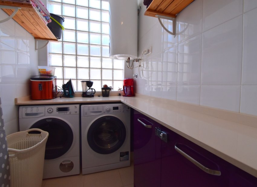 Resale - Apartment / flat - Orihuela Costa - Villamartín