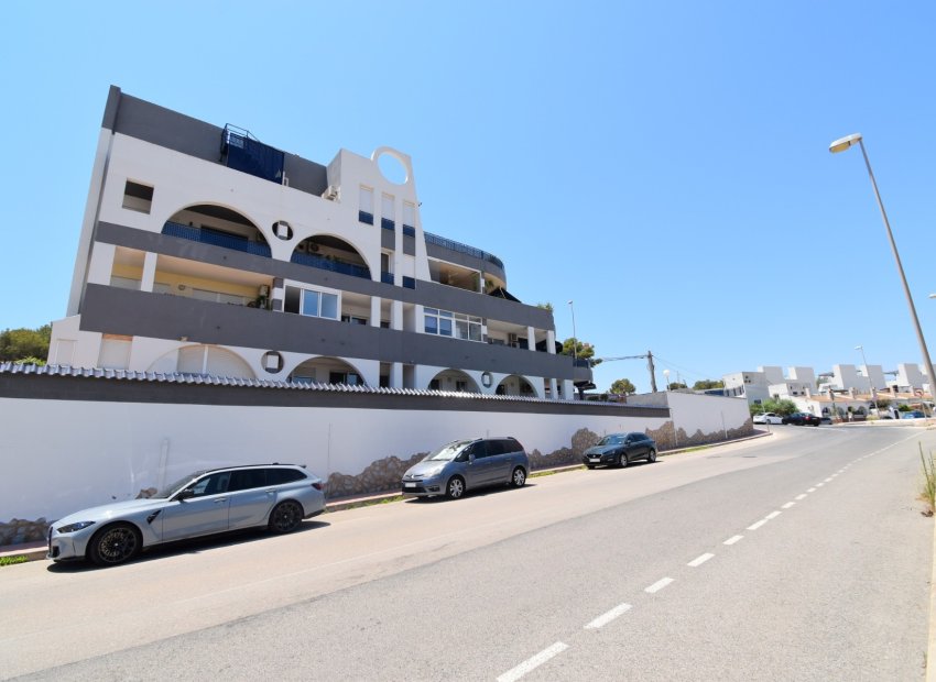 Resale - Apartment / flat - Orihuela Costa - Villamartín