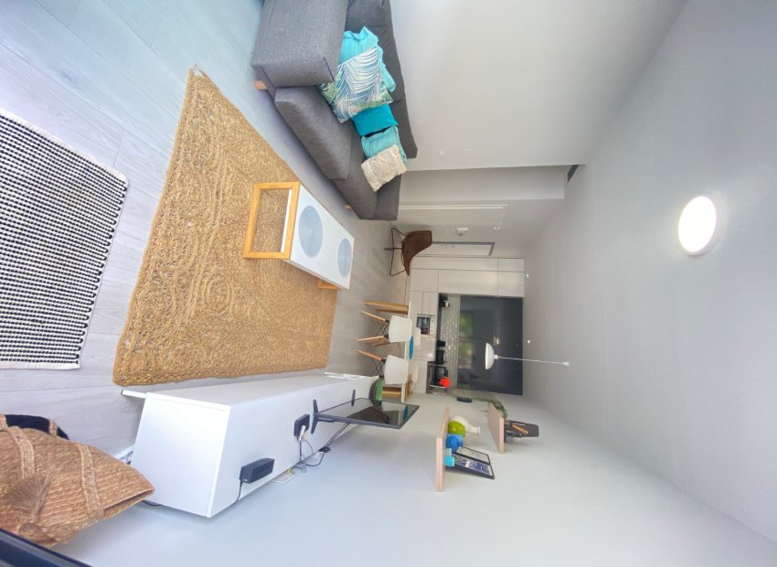 Resale - Apartment / flat - Orihuela Costa - Villamartín