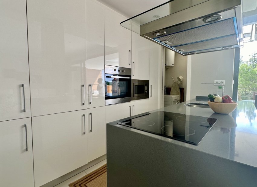 Resale - Apartment / flat - Orihuela Costa - Villamartín