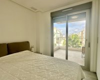 Resale - Apartment / flat - Orihuela Costa - Villamartín