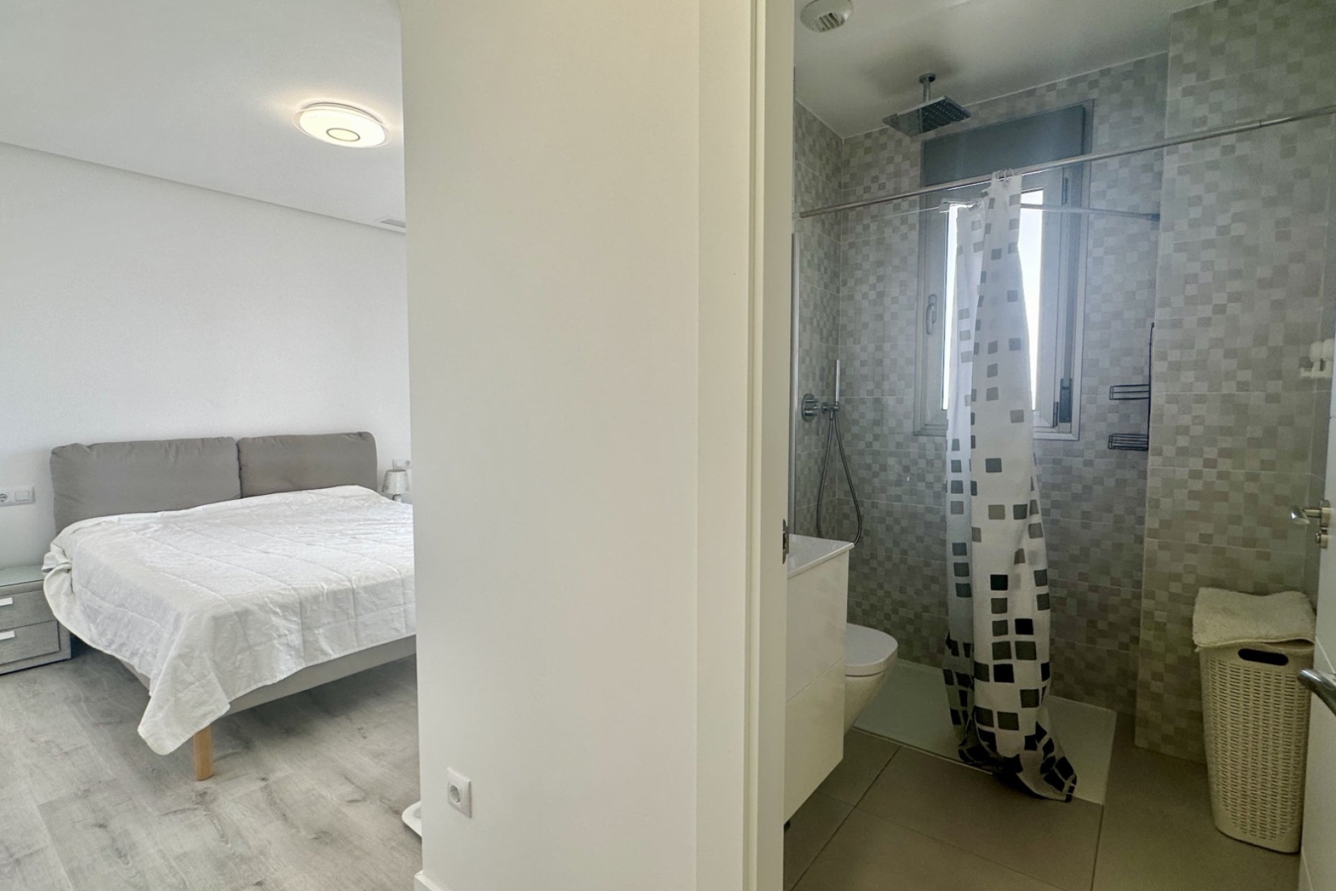 Resale - Apartment / flat - Orihuela Costa - Villamartín